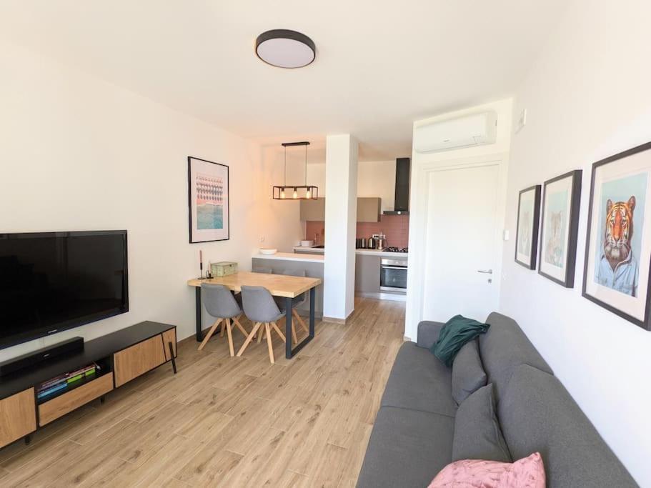 Casa Ikigai Sirolo - Appartamento Nuovissimo Con Giardino, A Due Passi Dal Centro Kültér fotó